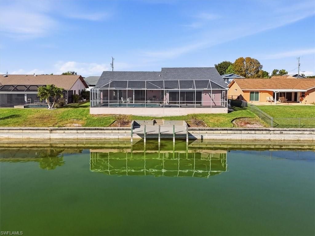 1120 SE 1st Ter, Cape Coral, FL 33990 Photo