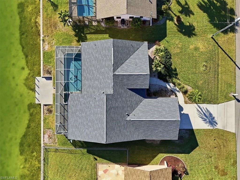 1120 SE 1st Ter, Cape Coral, FL 33990 Photo