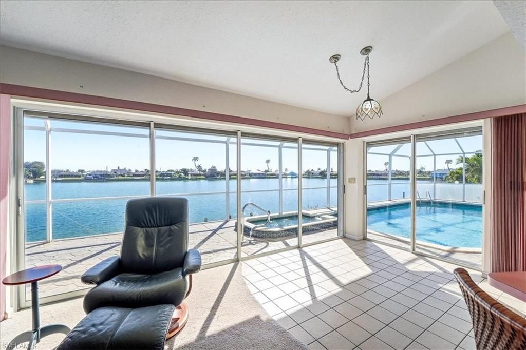 1120 SE 1st Ter, Cape Coral, FL 33990 Photo