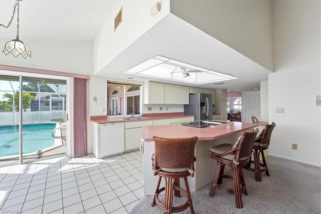 1120 SE 1st Ter, Cape Coral, FL 33990 Photo