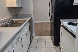 615 Carter Ln. photo 4