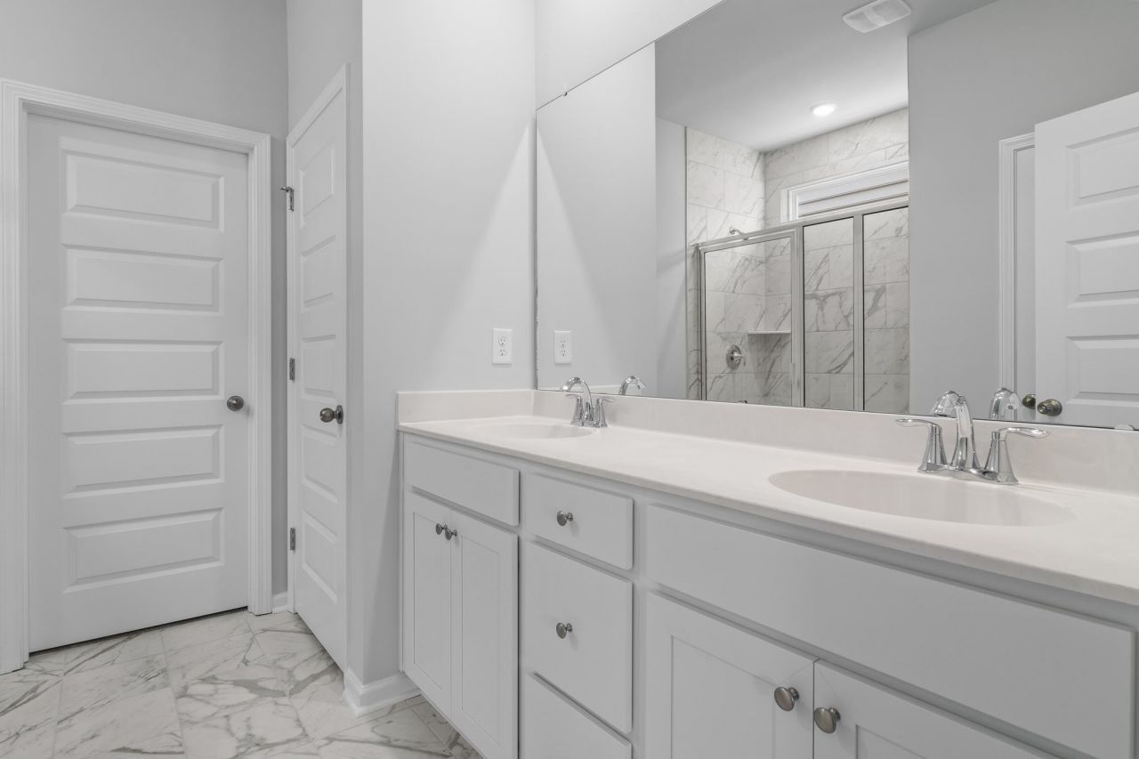 9684 Indigo Creek Blvd.  Photo 14