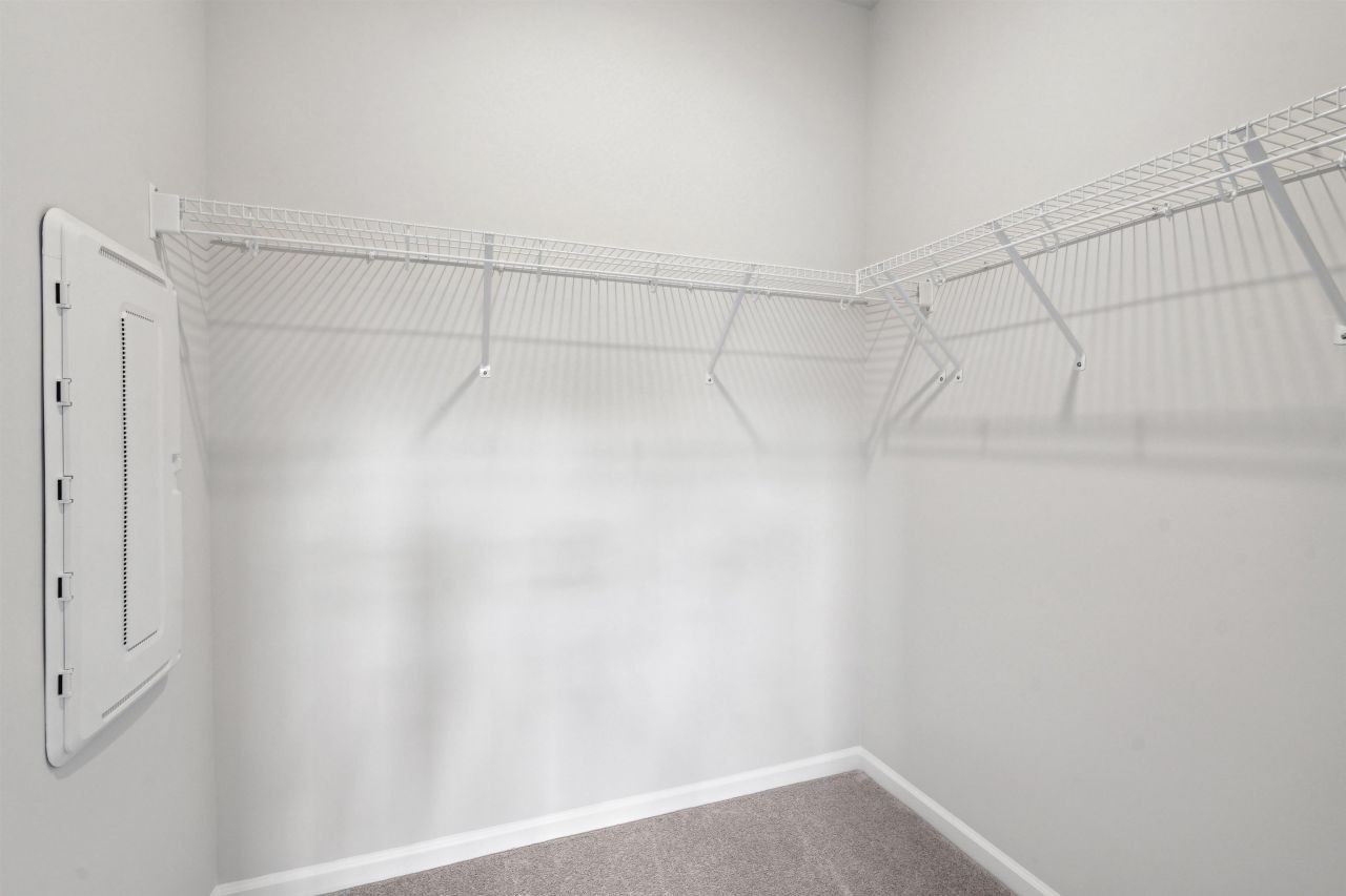 340 Cowry Ct Photo 8