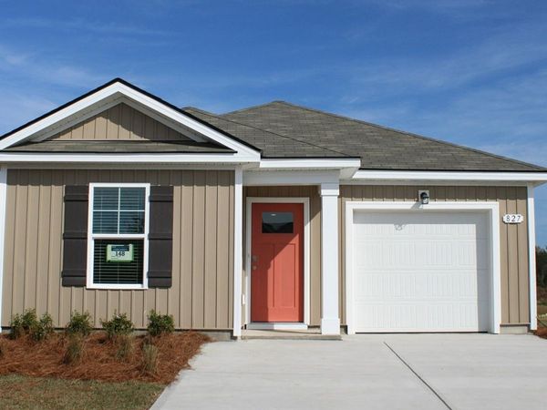428 Flank St., Myrtle Beach, SC 29588