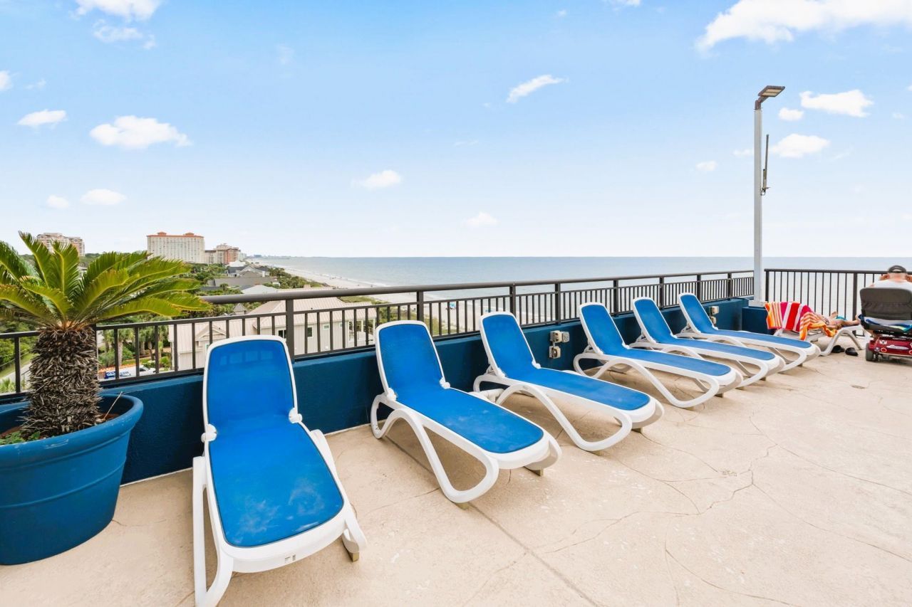 201 77th Ave. N Photo 40