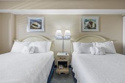 201 77th Ave. N photo 4