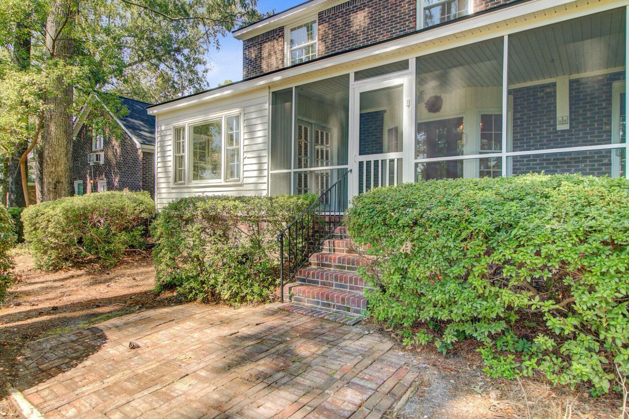 408 Country Club Boulevard Photo 44