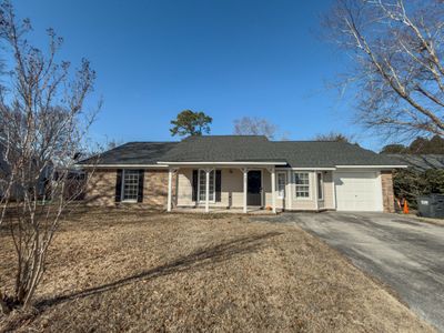 103 Chickasaw Court, Summerville, SC 29486