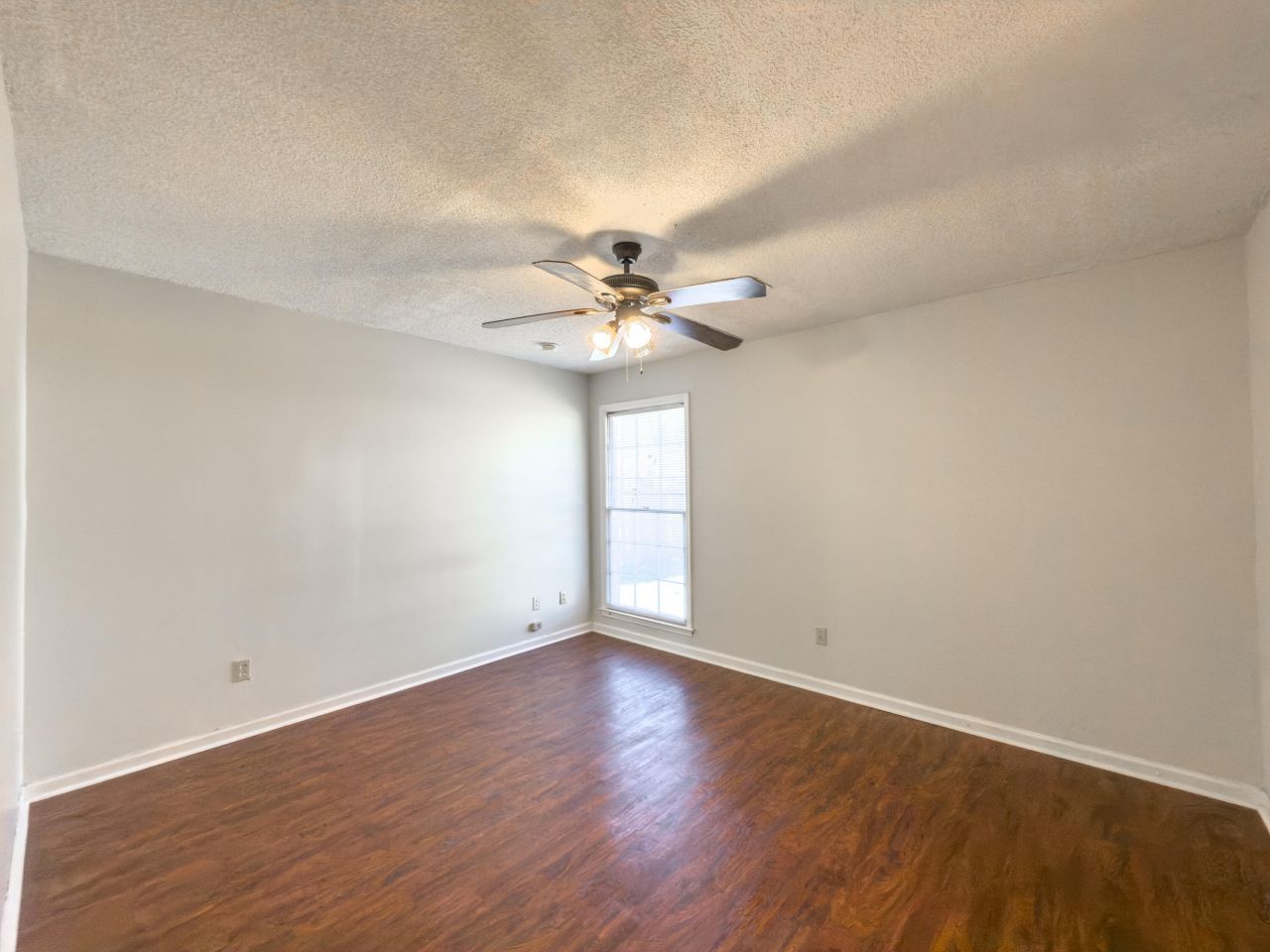 103 Chickasaw Court Photo 14