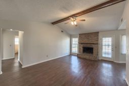 103 Chickasaw Court photo 4