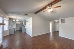 103 Chickasaw Court photo 4