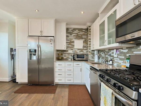 1300 S ARLINGTON RIDGE ROAD, Unit 504, ARLINGTON, VA 22202