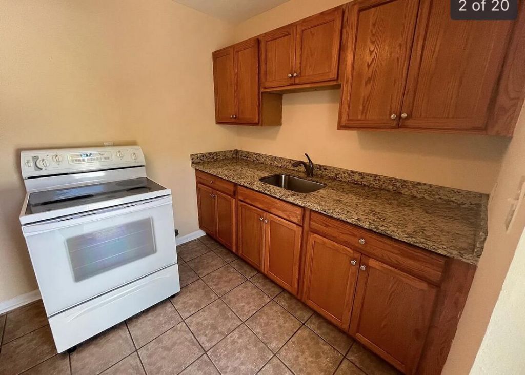 182 W 34th Street, Unit 1, Riviera Beach, FL 33404 Photo