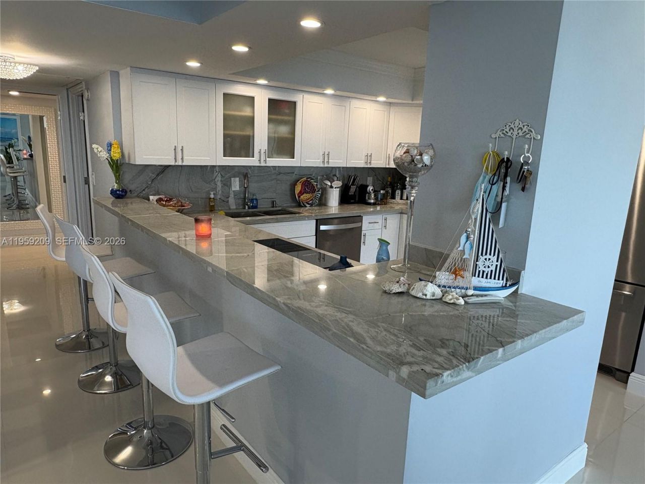 2030 S Ocean Dr , Unit 1812, Hallandale Beach, FL 33009 Photo