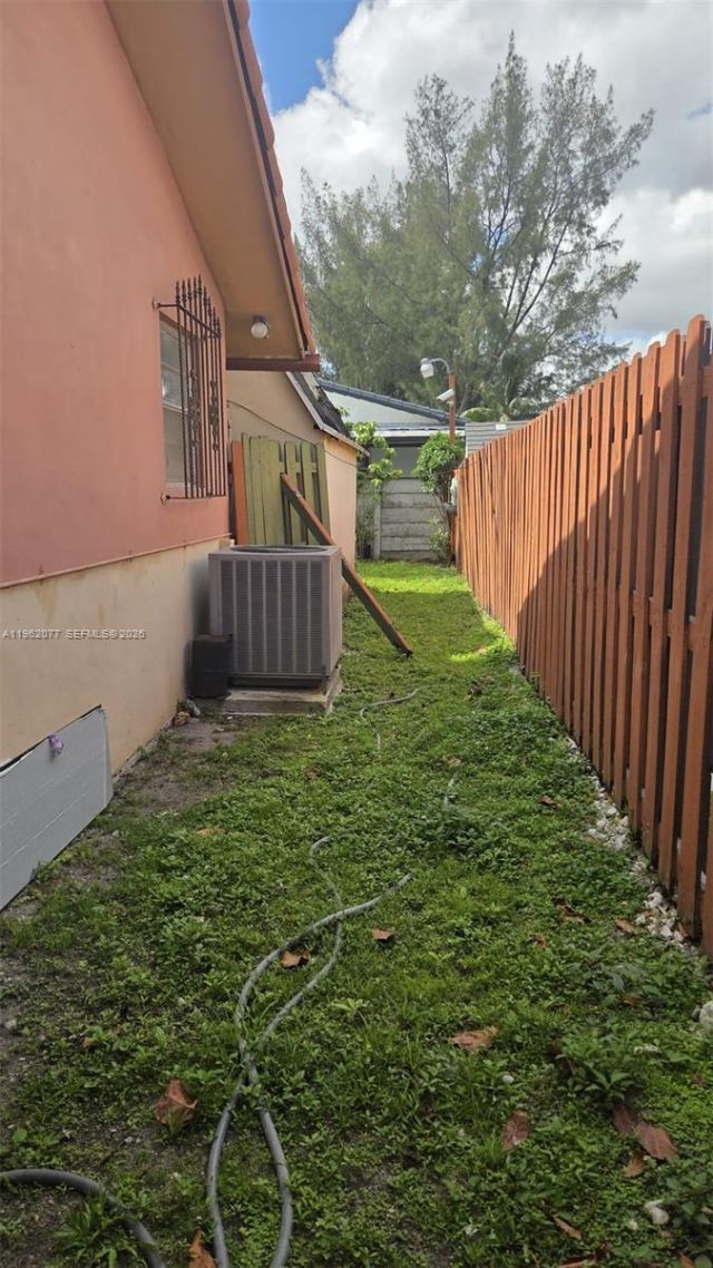 12516 SW 9th Ter, Unit 2, Miami, FL 33184 Photo