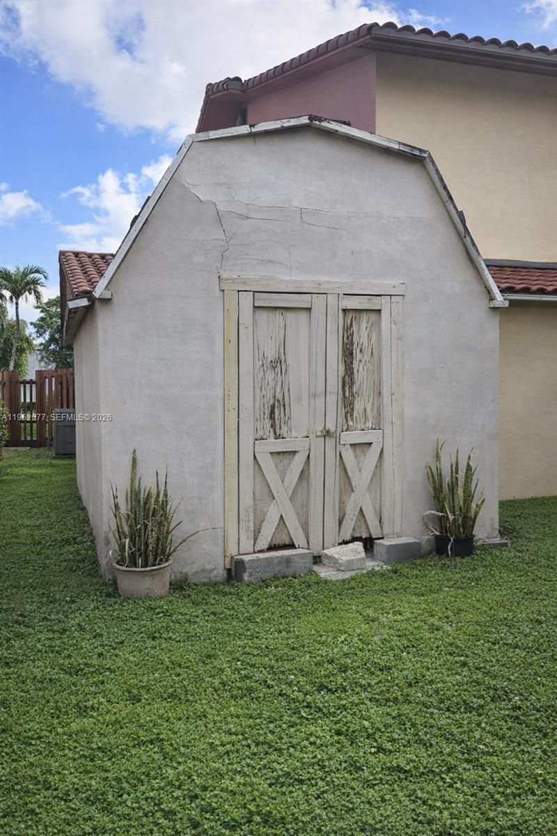 12516 SW 9th Ter, Unit 2, Miami, FL 33184 Photo