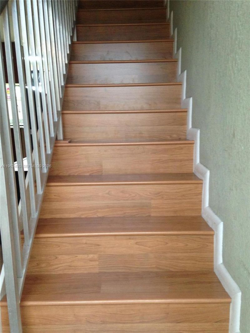 8950 SW 69th Ct, Unit 215, Pinecrest, FL 33156 Photo