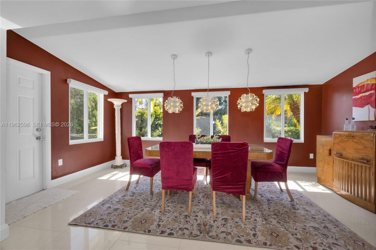 11625 SW 70th Ave, Pinecrest, FL 33156 Photo