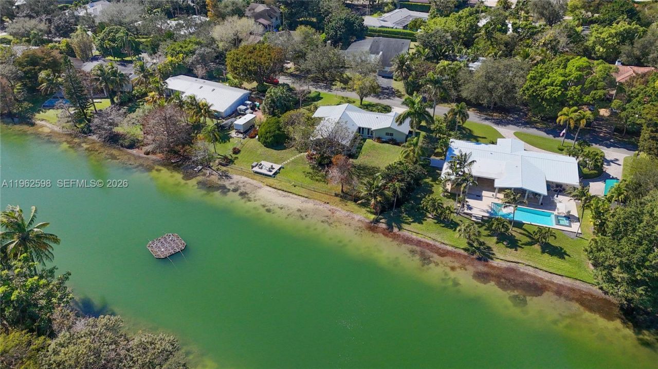 11625 SW 70th Ave, Pinecrest, FL 33156 Photo