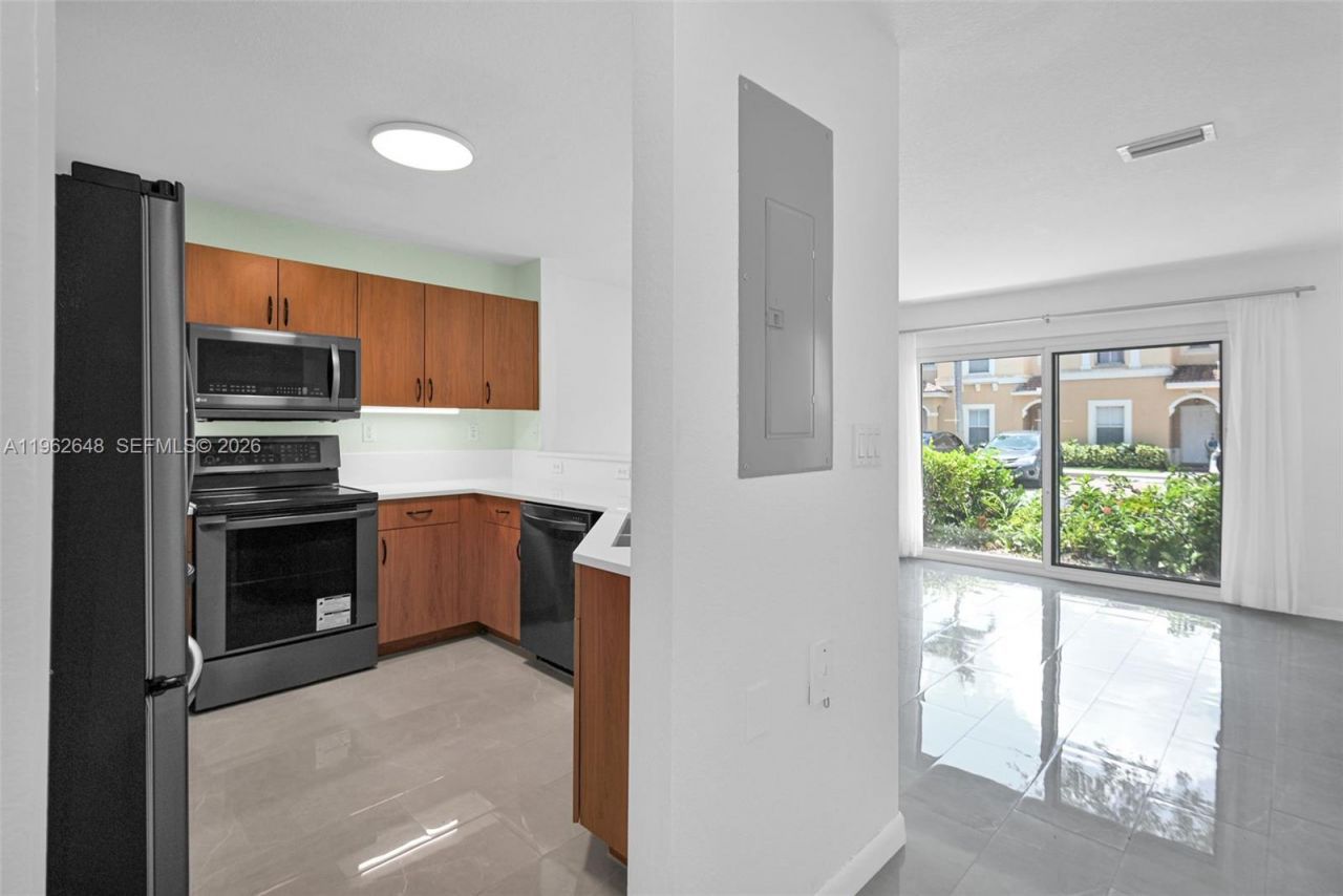 12832 SW 30th St, Unit 118, Miramar, FL 33027 Photo