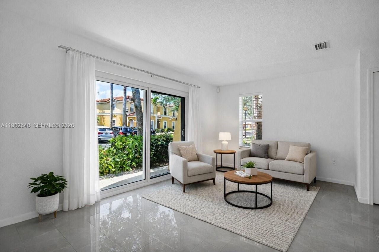 12832 SW 30th St, Unit 118, Miramar, FL 33027 Photo