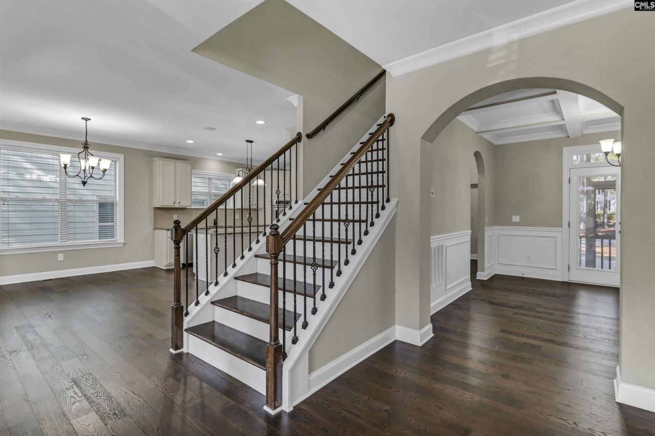 6 Alumni Lane  Photo 11