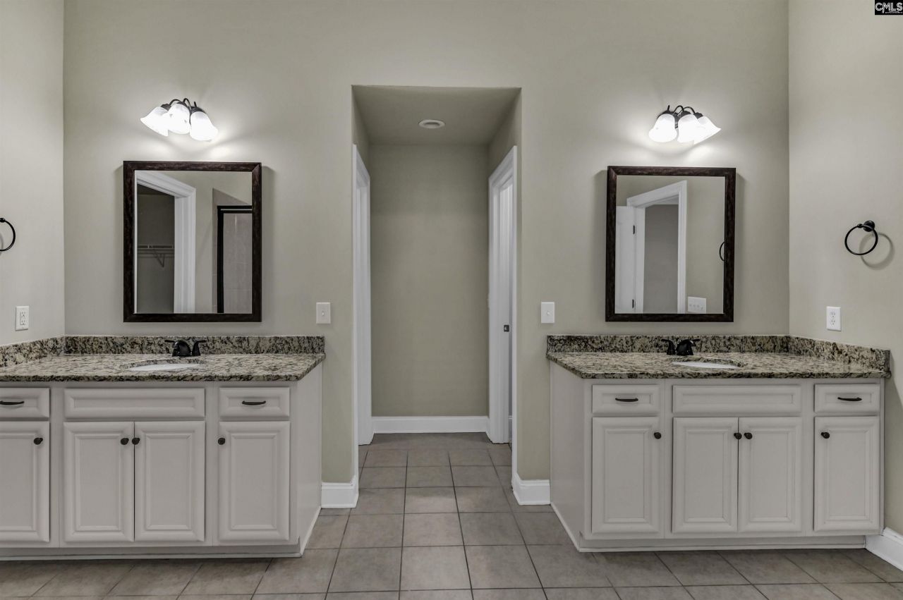 6 Alumni Lane  Photo 17