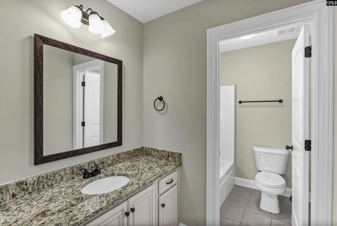 6 Alumni Lane  Photo 21