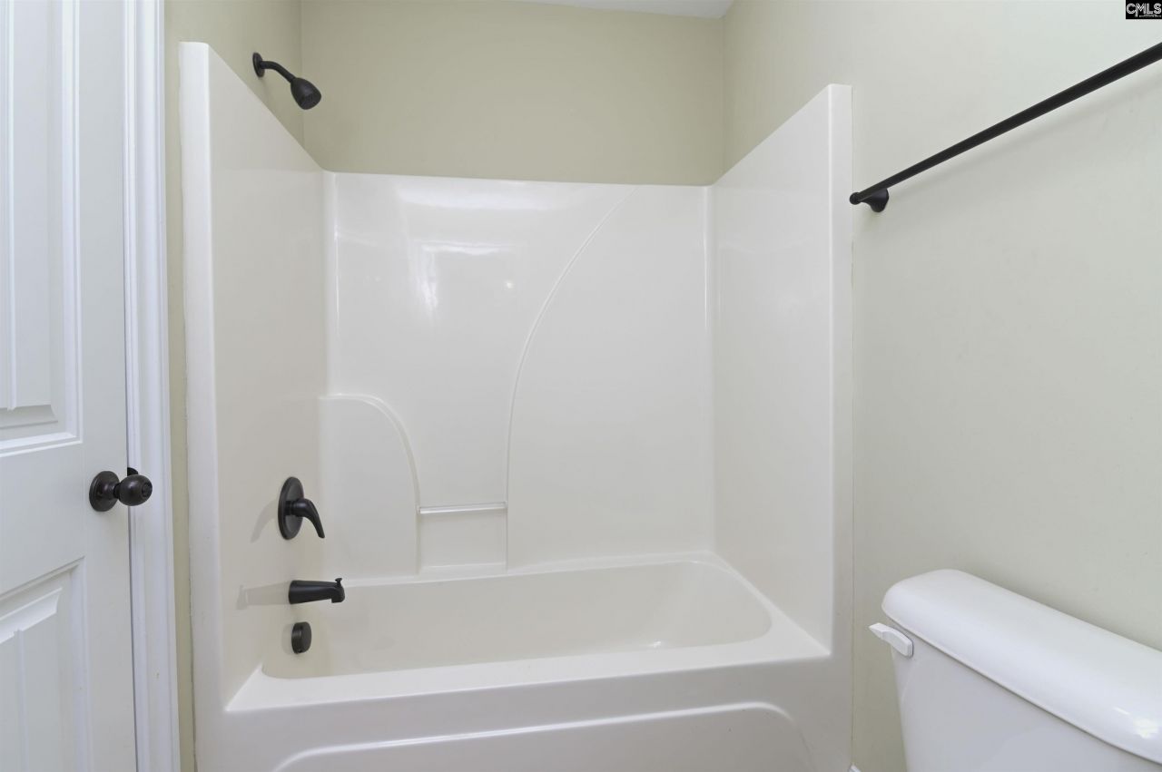 6 Alumni Lane  Photo 22