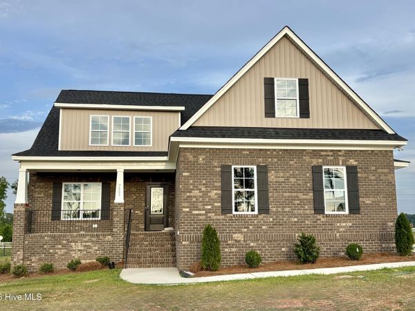 7531 Sweetwater Drive, Nashville, NC 27856