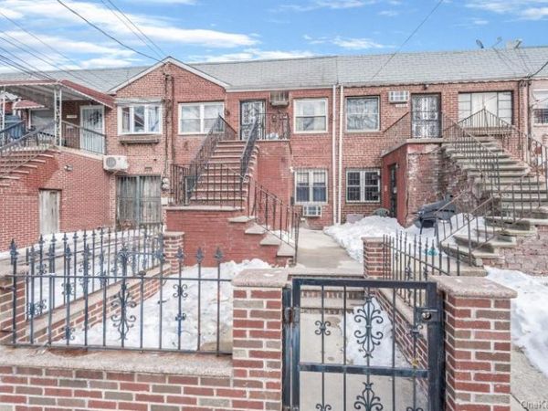1041 E 104th Street , Brooklyn, NY 11236