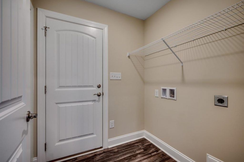 2536 Harvey Rd. Photo 15