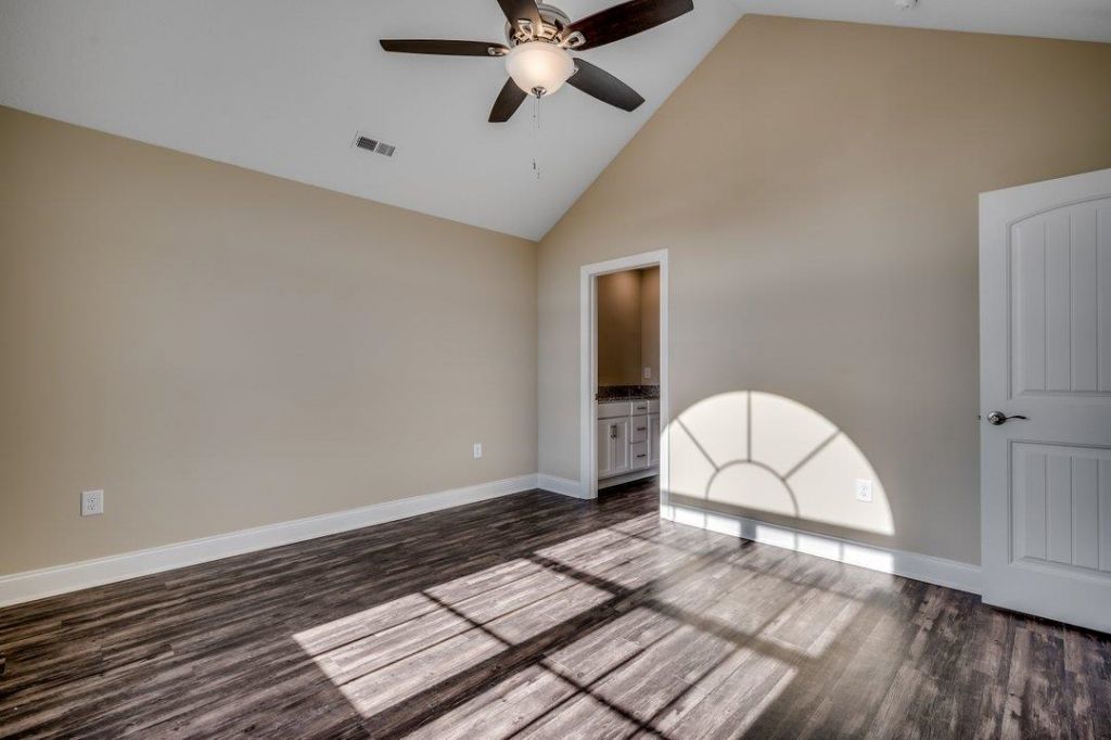 2536 Harvey Rd. Photo 17