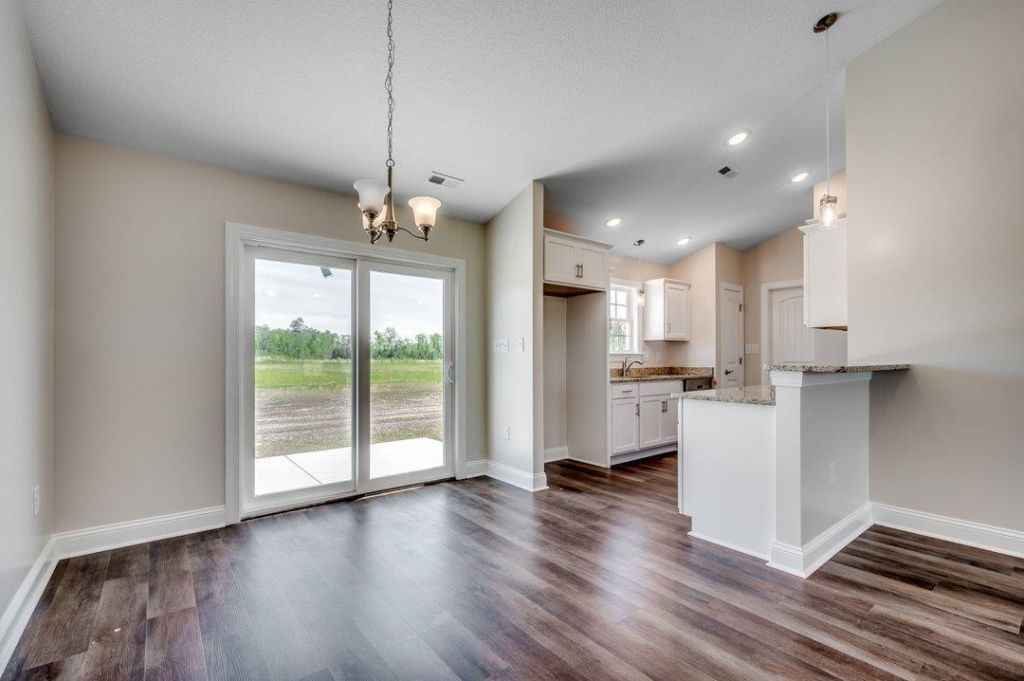 2532 Harvey Rd. Photo 6