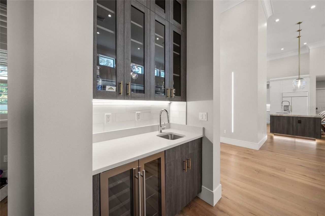 4050 Camino Real, Sarasota, FL 34231 Photo