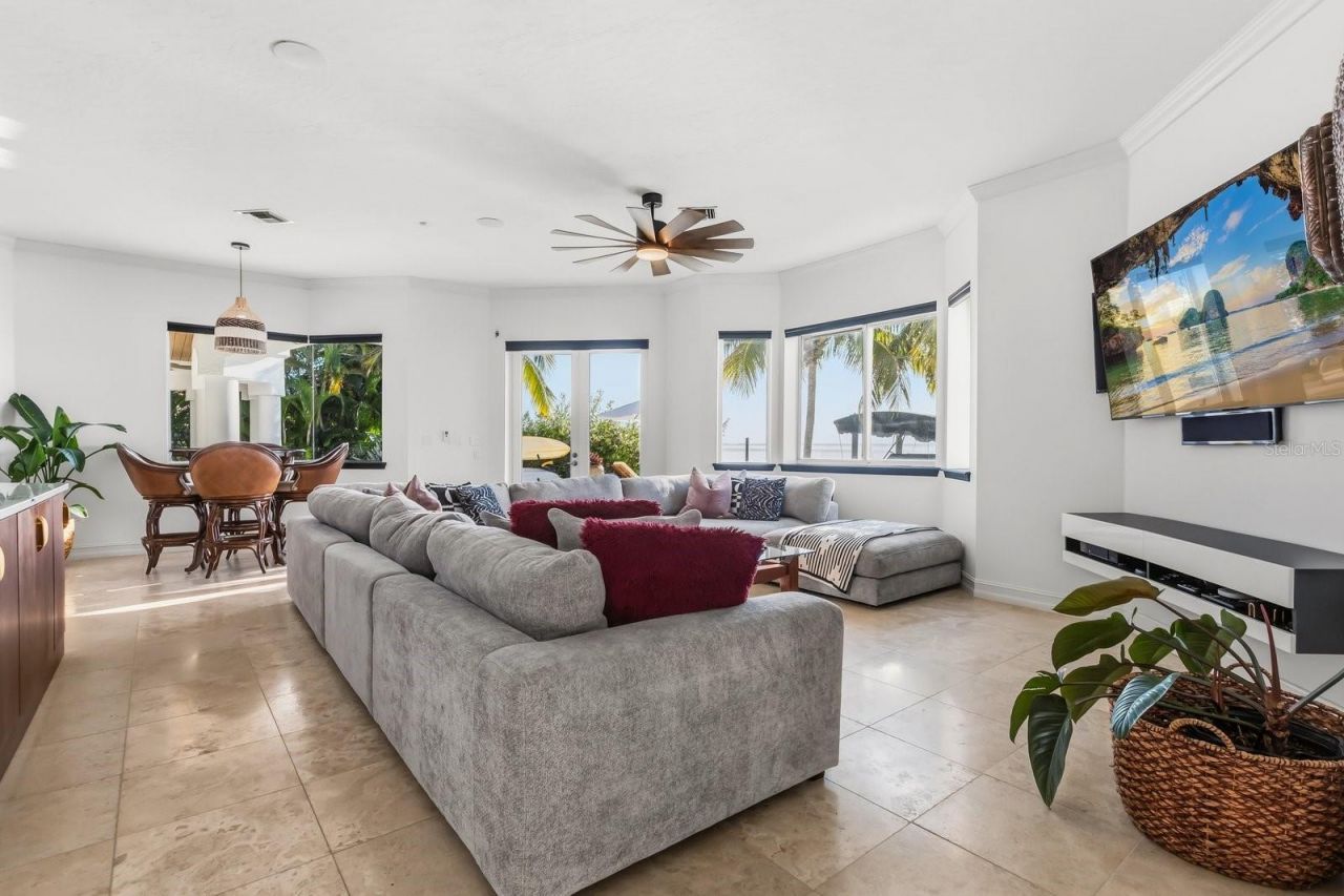 2 River Falls Dr, Cocoa Beach, FL 32931 Photo