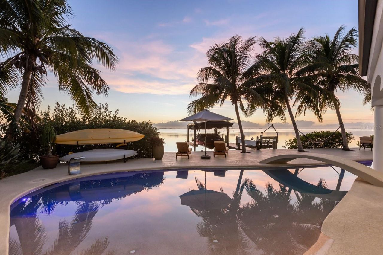 2 River Falls Dr, Cocoa Beach, FL 32931 Photo