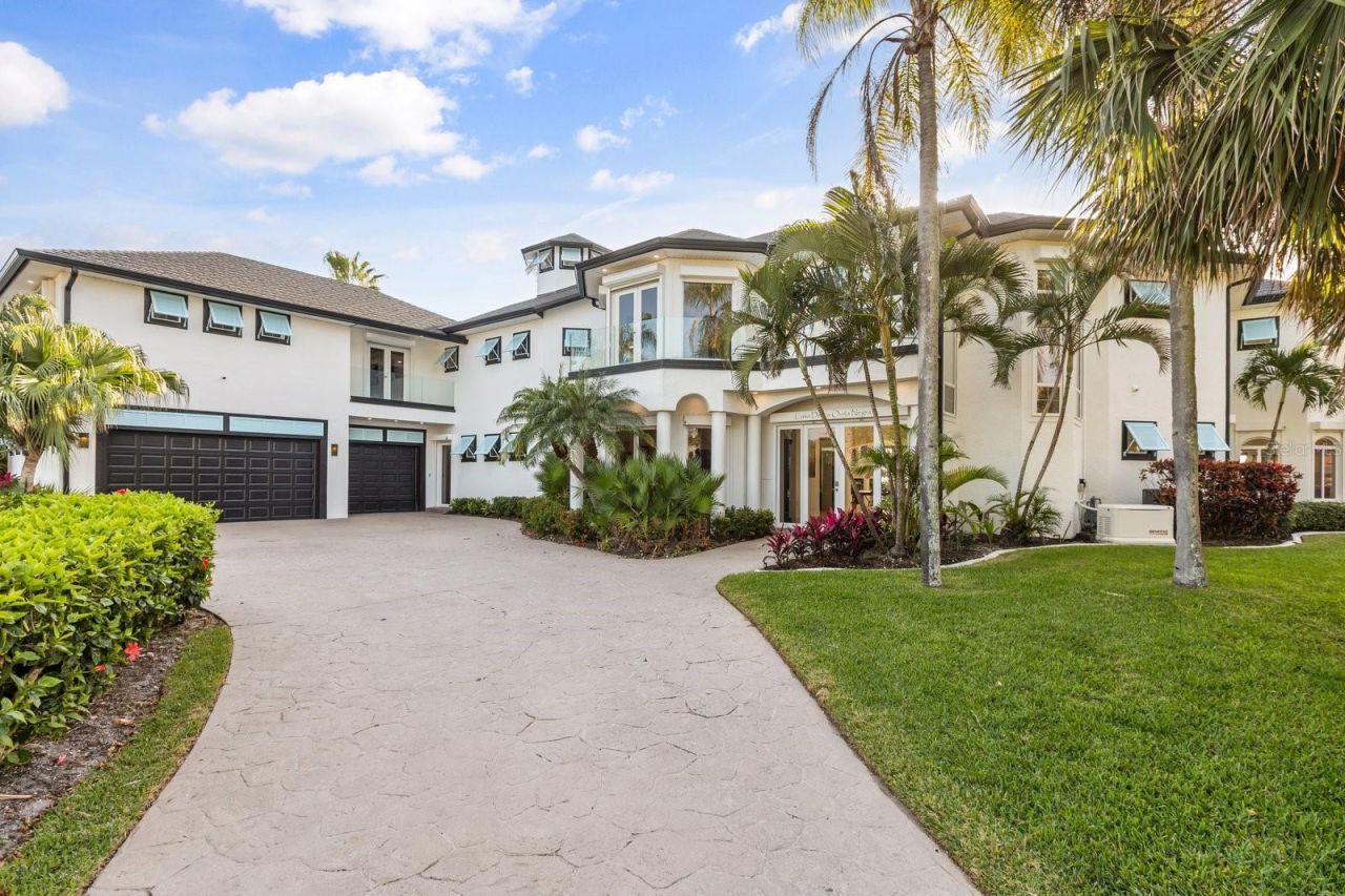 2 River Falls Dr, Cocoa Beach, FL 32931 Photo