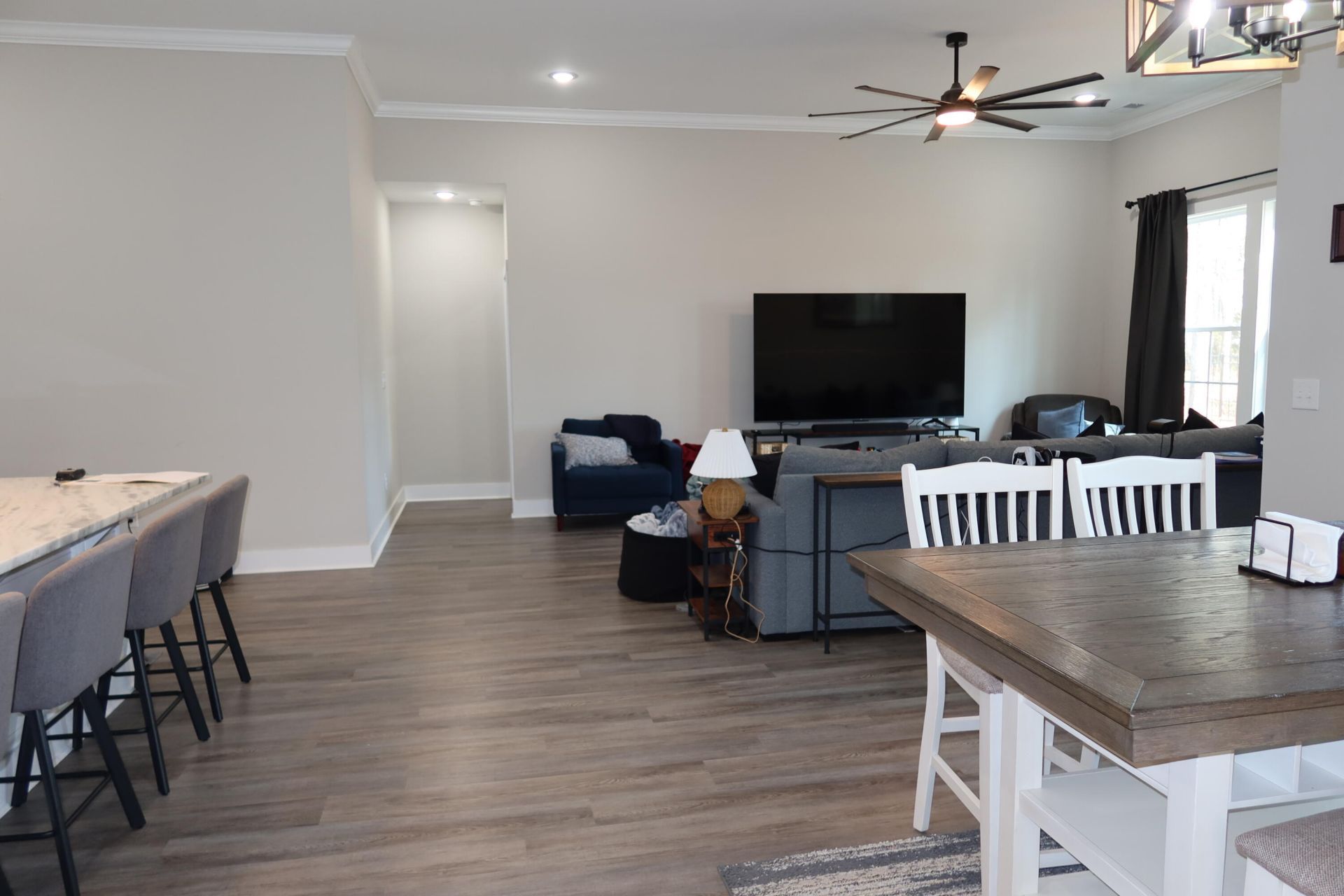 131 Green Court Photo 10