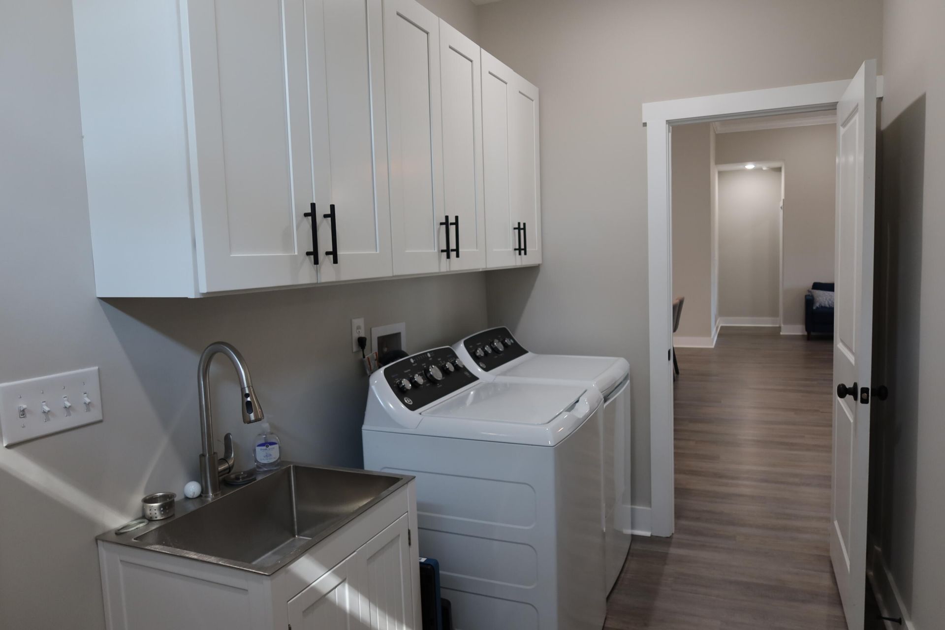 131 Green Court Photo 14