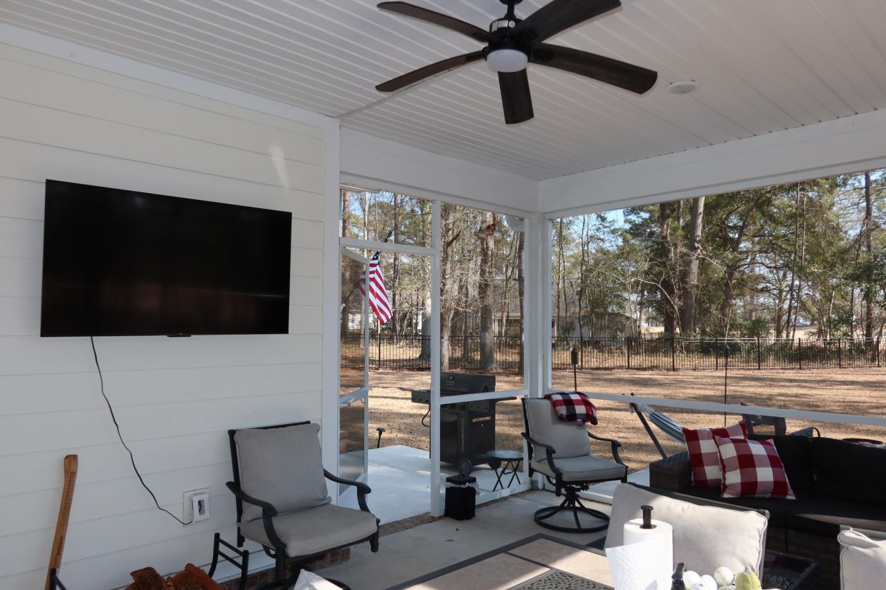 131 Green Court Photo 16