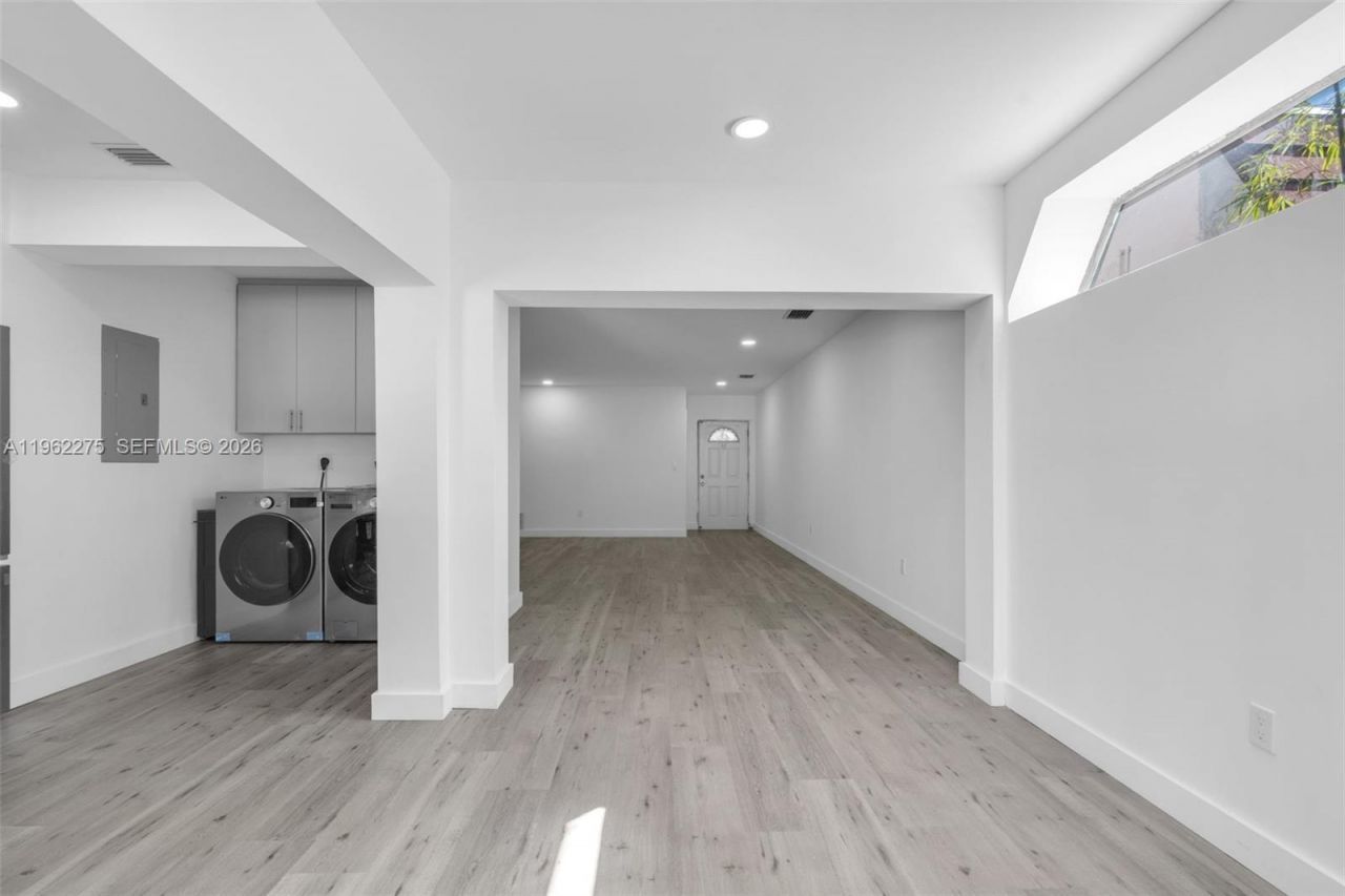 7412 Big Cypress Dr, Miami Lakes, FL 33014 Photo