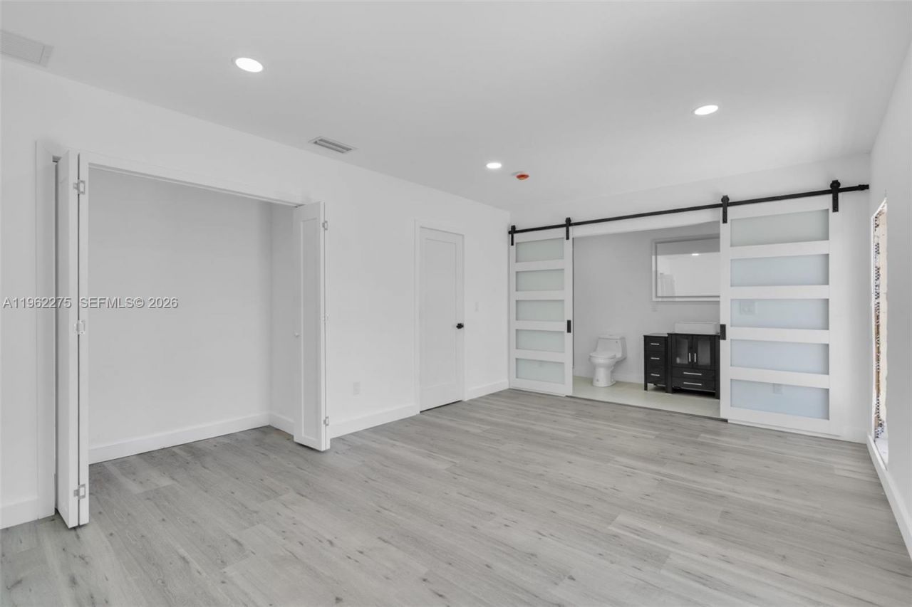 7412 Big Cypress Dr, Miami Lakes, FL 33014 Photo