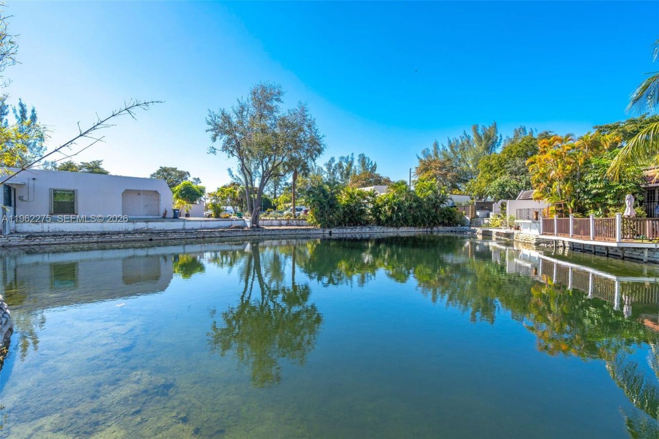 7412 Big Cypress Dr, Miami Lakes, FL 33014 Photo