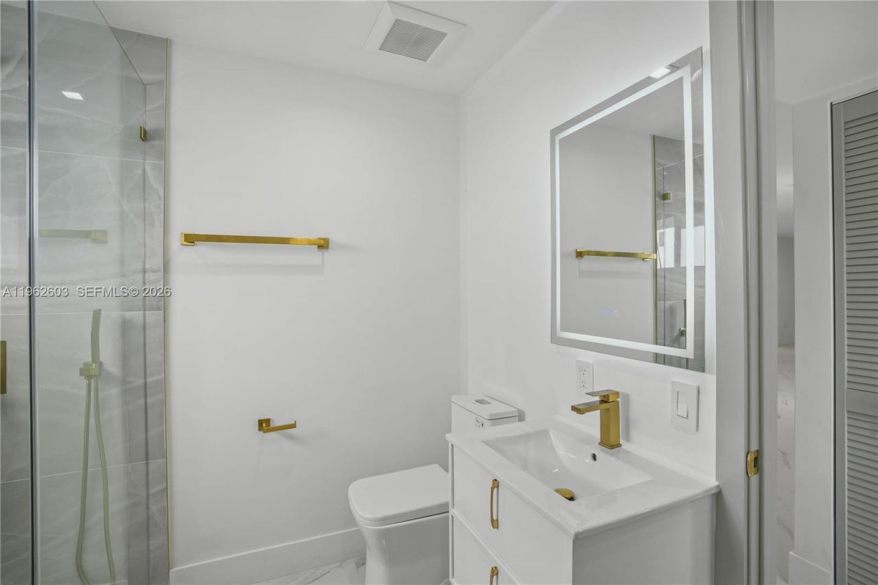 451 SW 38th Ter, Fort Lauderdale, FL 33312 Photo