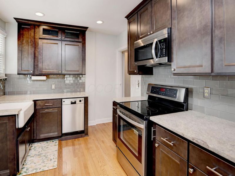 531 Richards Road, Columbus, OH 43214 Photo 9