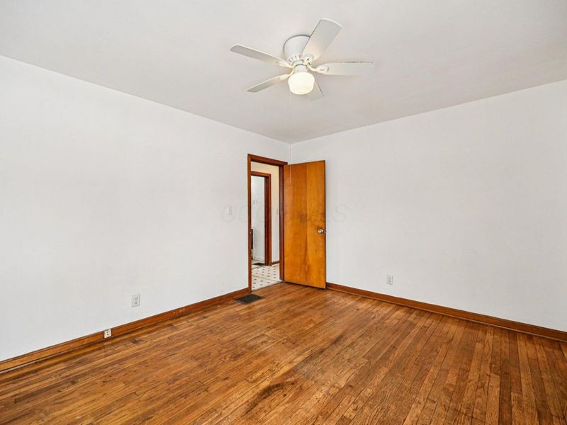 2068 Agler Road, Columbus, OH 43224 Photo 14