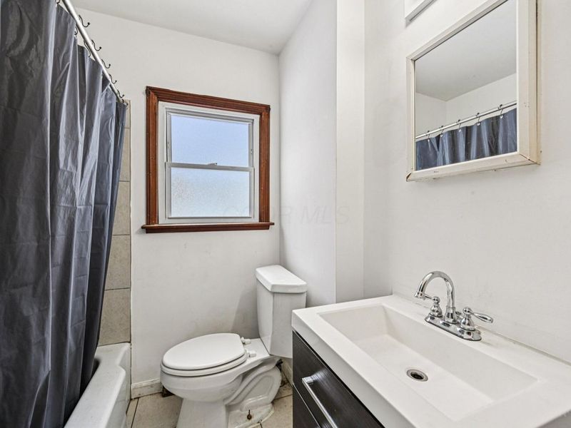 2068 Agler Road, Columbus, OH 43224 Photo 17