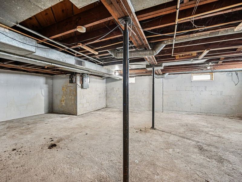 2068 Agler Road, Columbus, OH 43224 Photo 19