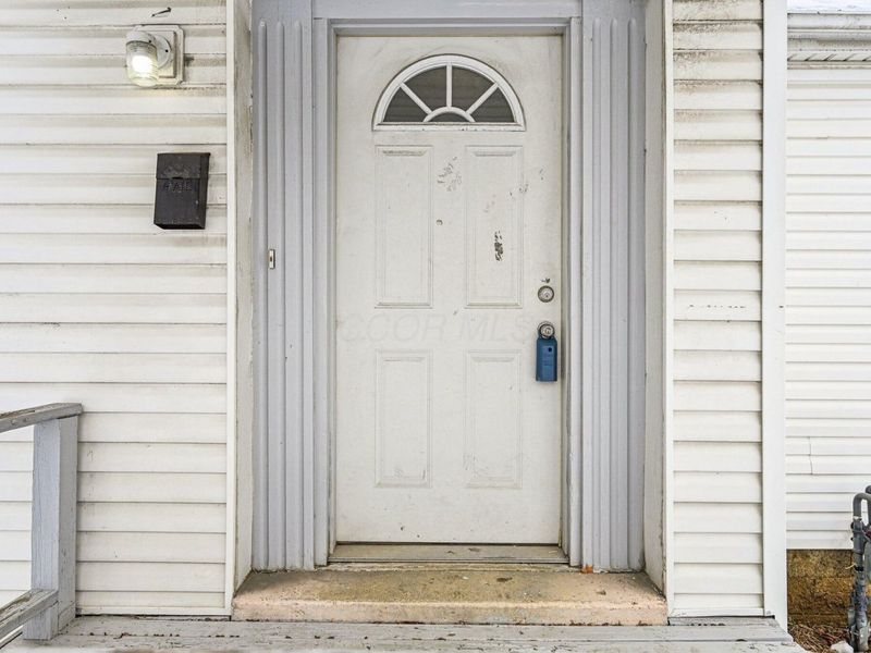 2068 Agler Road, Columbus, OH 43224 Photo 4